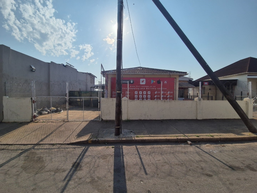 5 Bedroom Property for Sale in Uitenhage Upper Central Eastern Cape